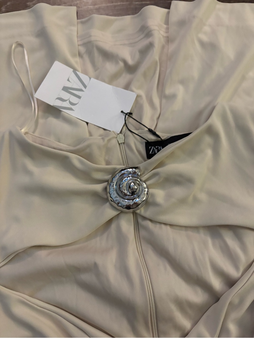NWT Zara Conch Shell dress in beige. Size XL - Picture 8 of 9